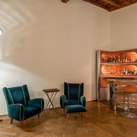 Apartmán Chic And Style In Historical Via Giulia Řím Exteriér fotografie