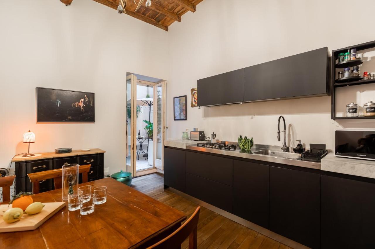 Apartmán Chic And Style In Historical Via Giulia Řím Exteriér fotografie