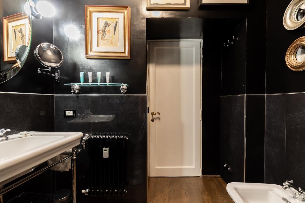 Apartmán Chic And Style In Historical Via Giulia Řím Exteriér fotografie